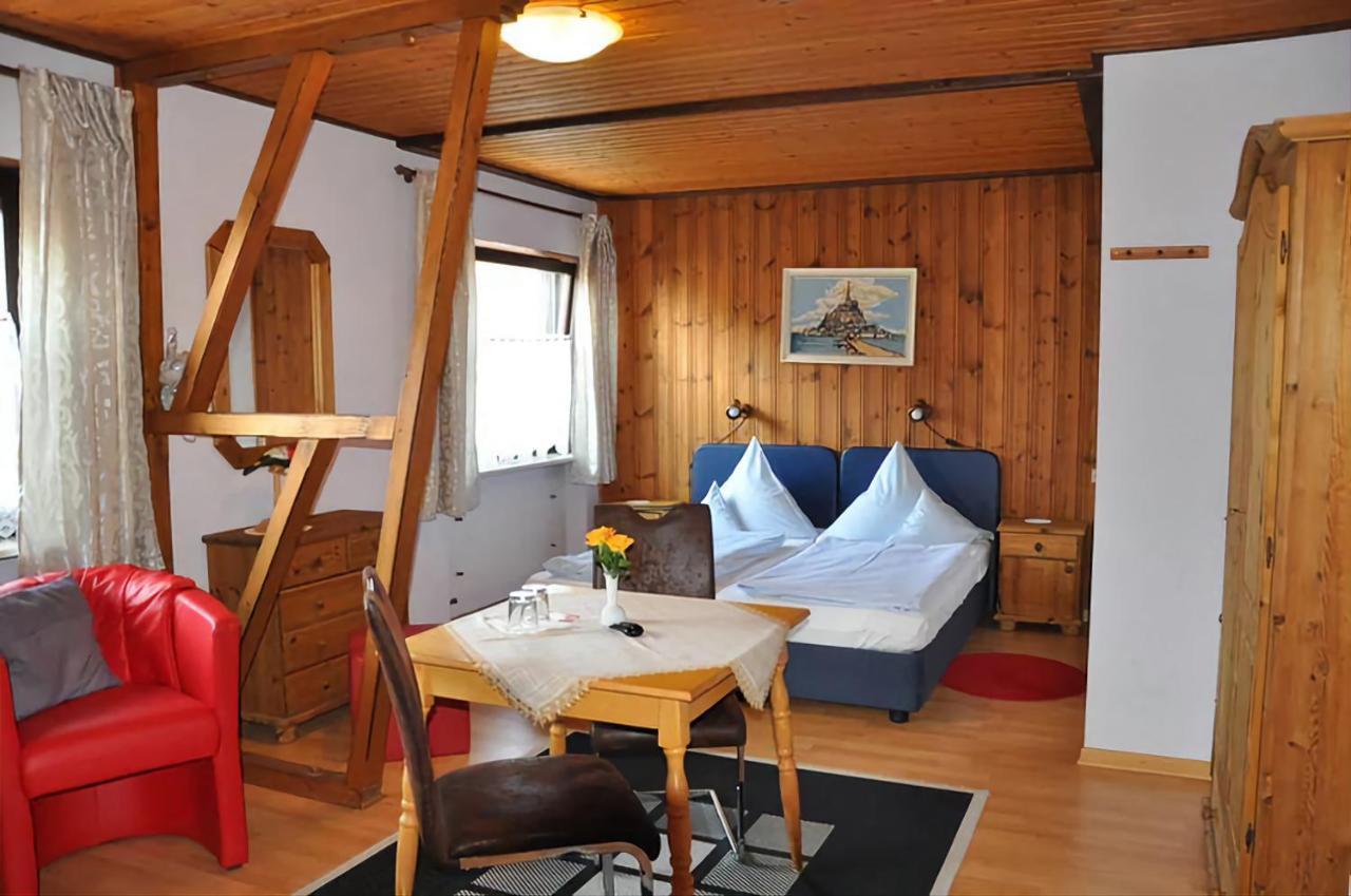 Bauer´s Pension-Restaurant-Catering Grosshabersdorf Extérieur photo