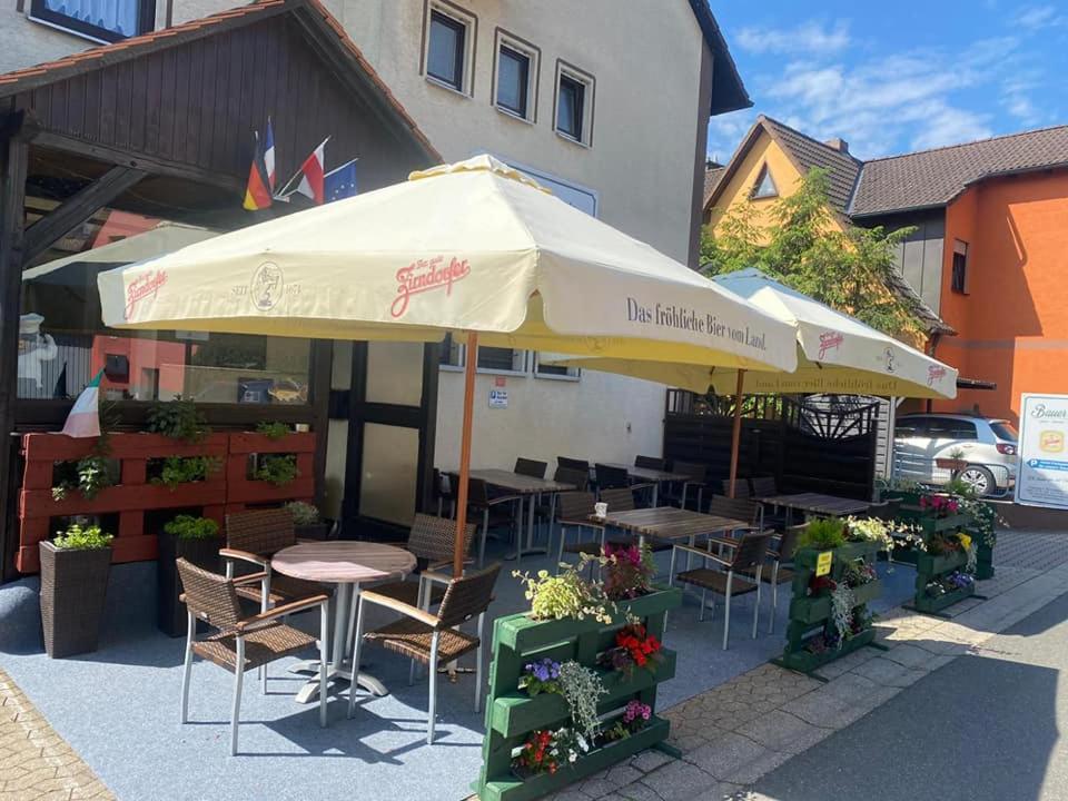 Bauer´s Pension-Restaurant-Catering Grosshabersdorf Extérieur photo